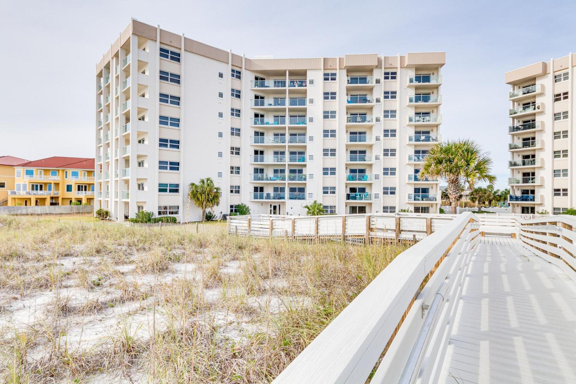 Pensacola Beach Condo With Patio And Access To Beach! Екстериор снимка