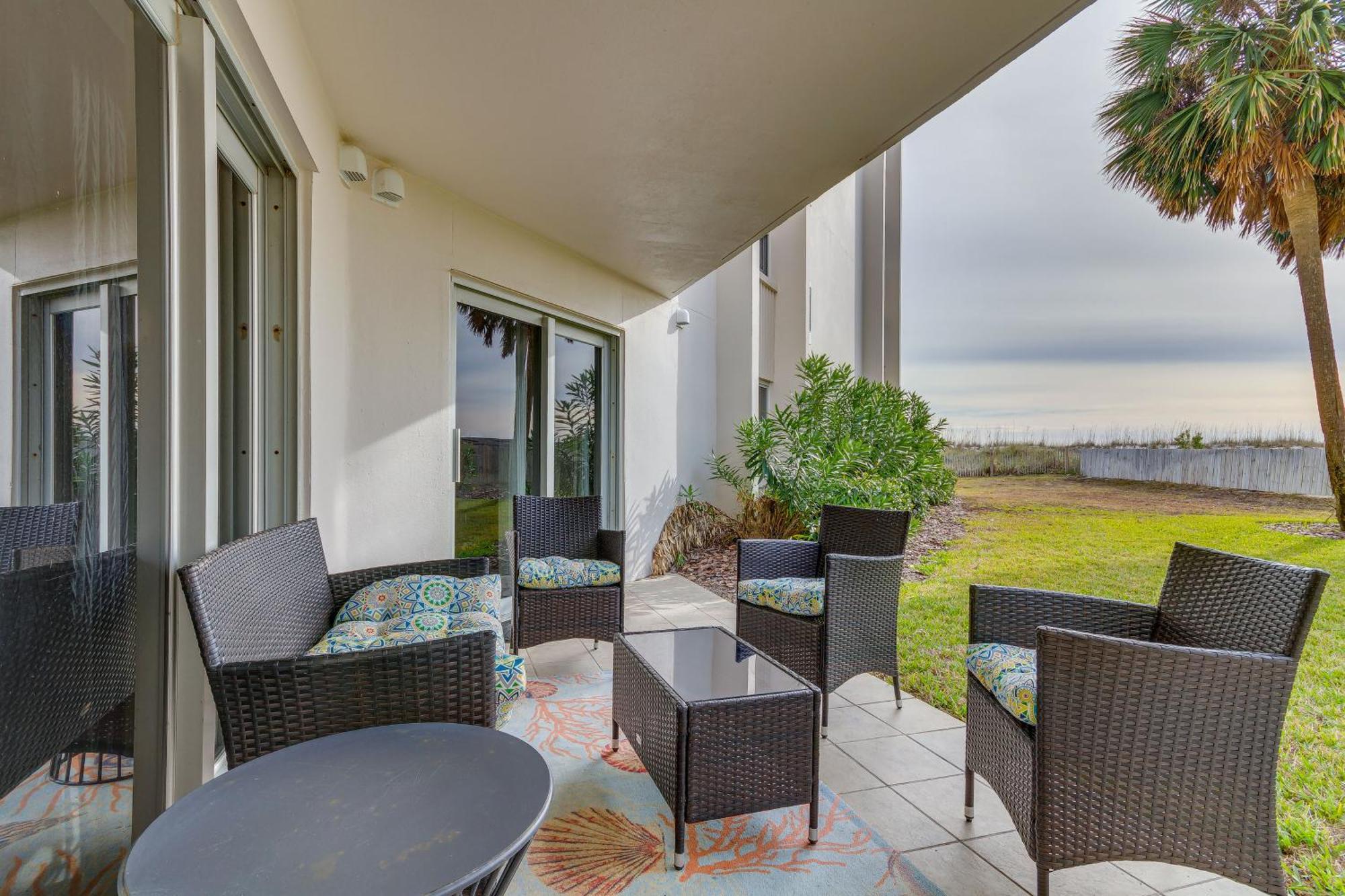 Pensacola Beach Condo With Patio And Access To Beach! Екстериор снимка
